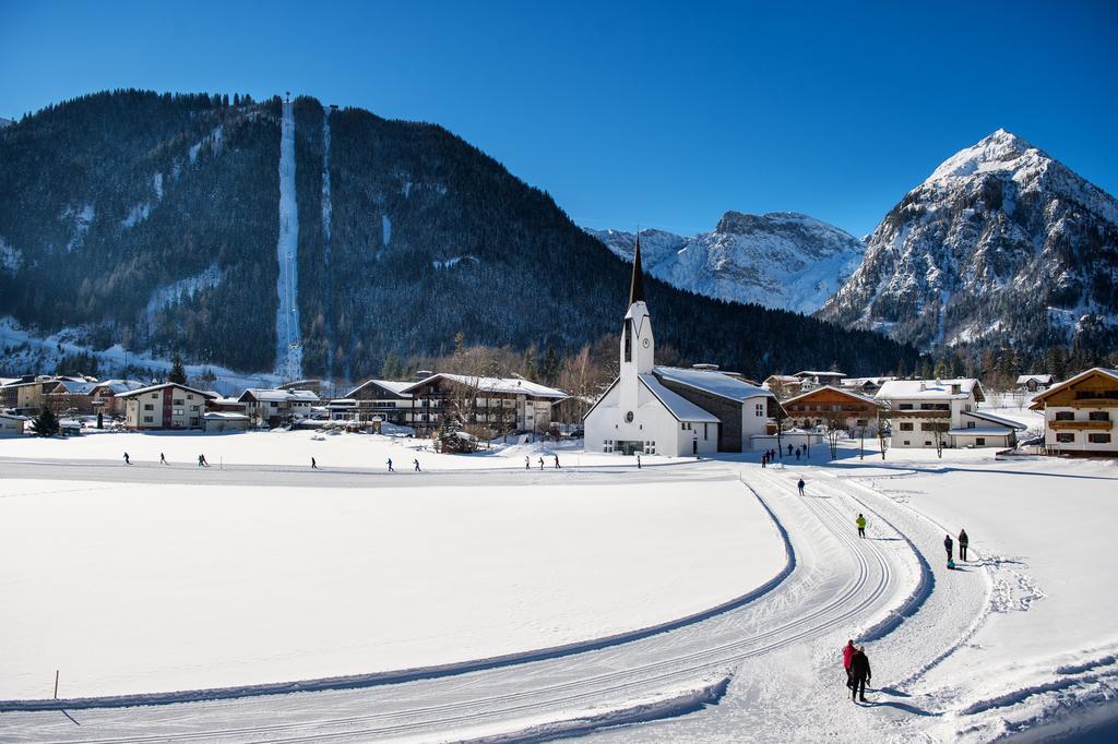 Rieser Achensee Resort 佩尔蒂绍 外观 照片