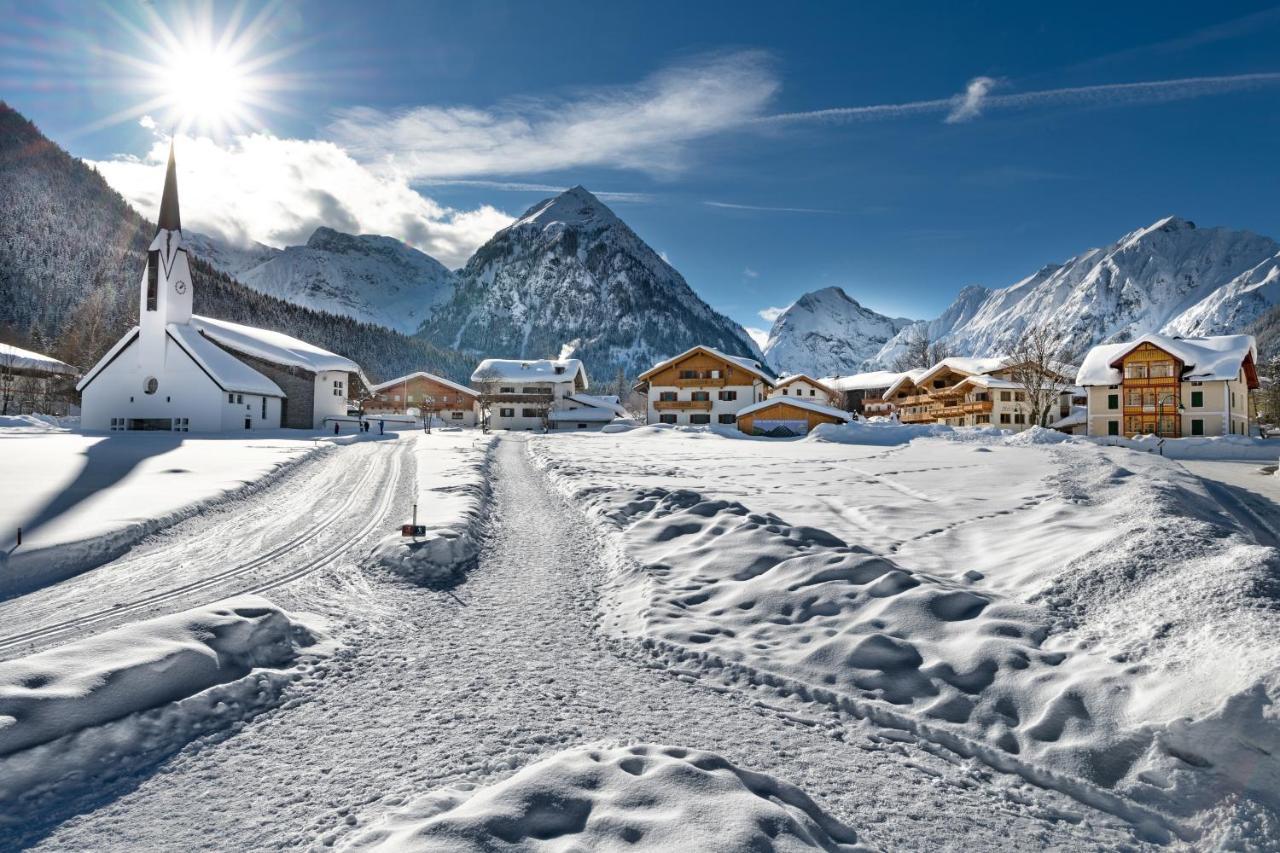 Rieser Achensee Resort 佩尔蒂绍 外观 照片